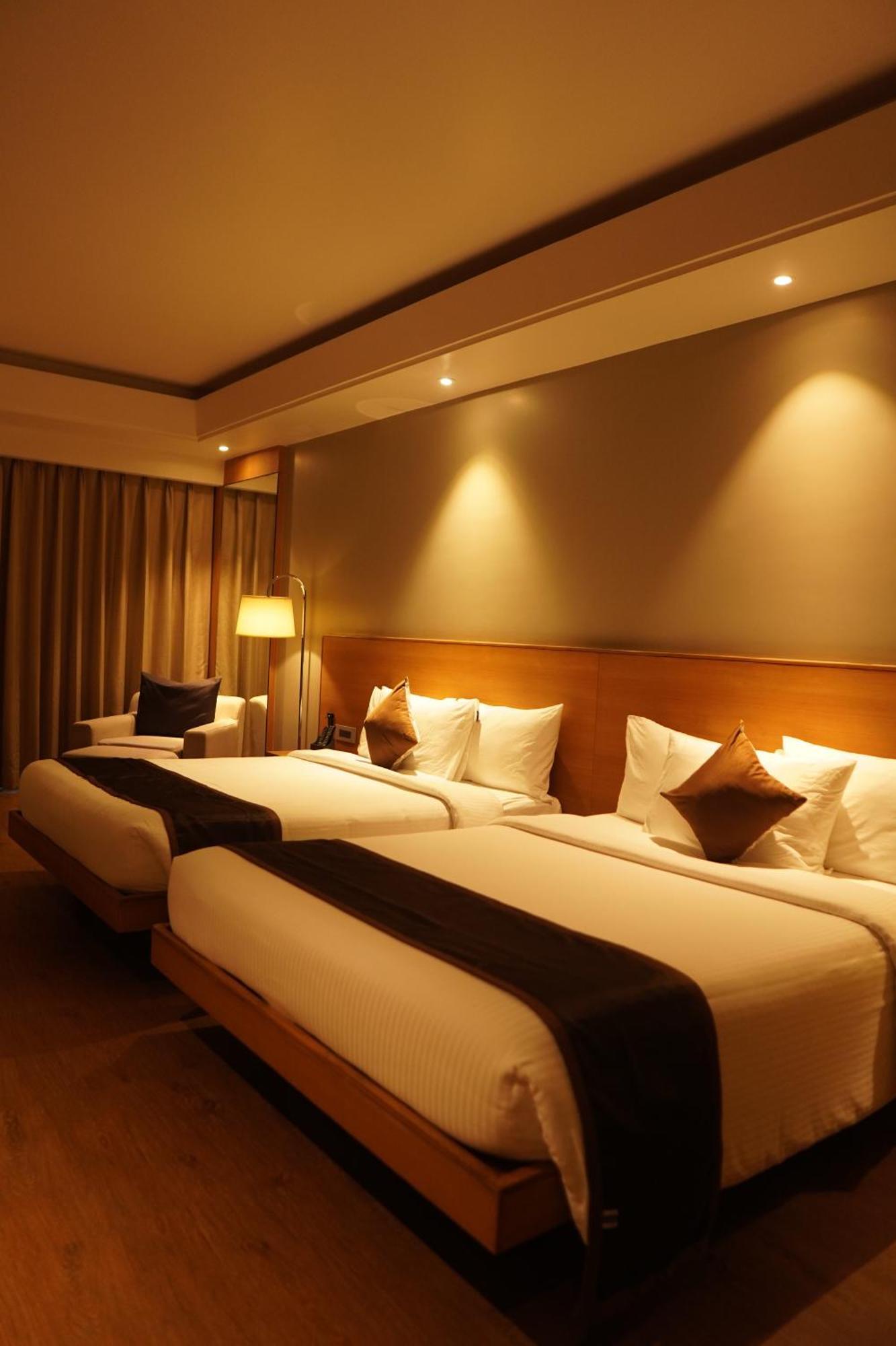 Hotel Kiranshree Grand Guwahati Exterior foto