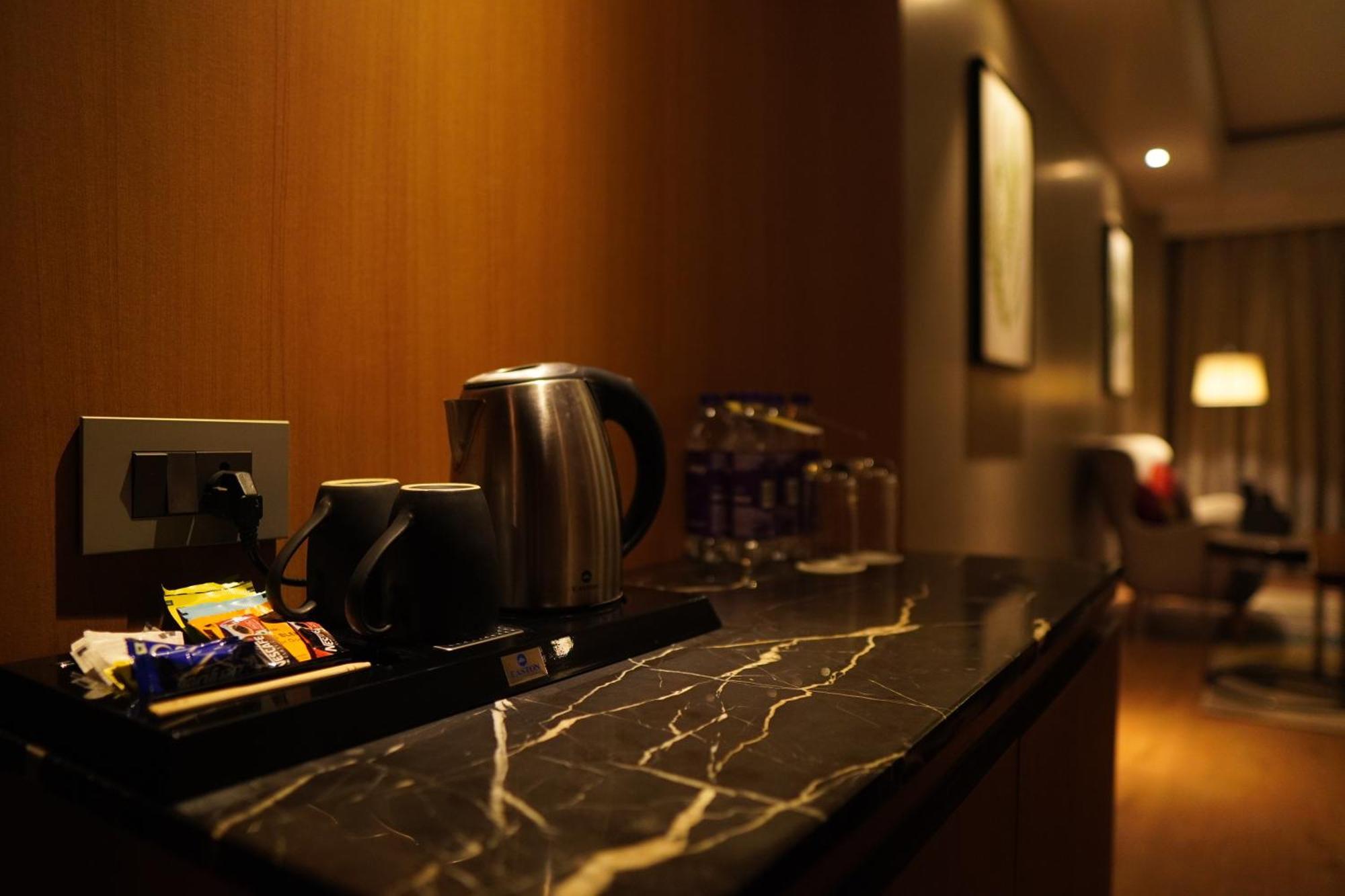 Hotel Kiranshree Grand Guwahati Exterior foto