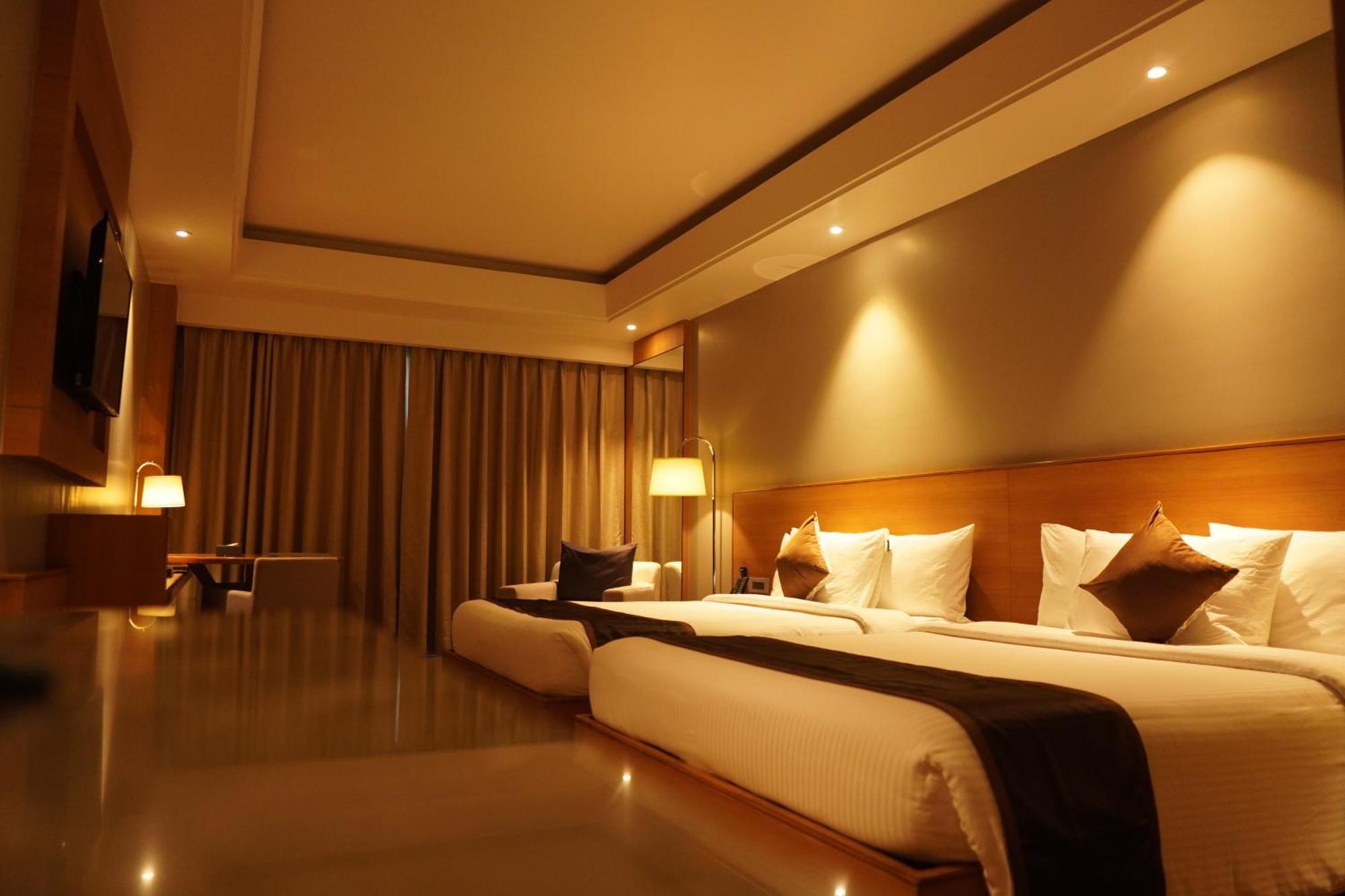 Hotel Kiranshree Grand Guwahati Exterior foto
