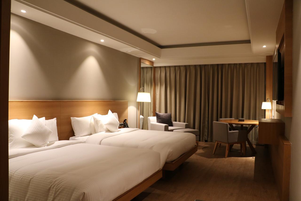 Hotel Kiranshree Grand Guwahati Exterior foto